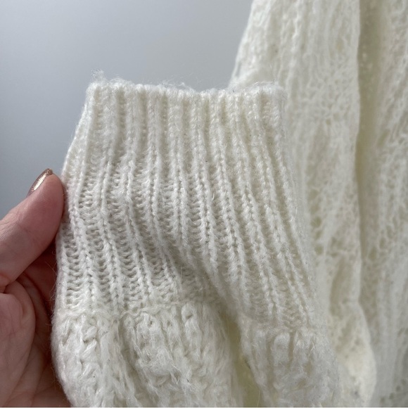 Halogen Wool Mohair Blend Open Knit Long Sleeve Soft White Long Sleeve Sweater - Picture 4 of 8